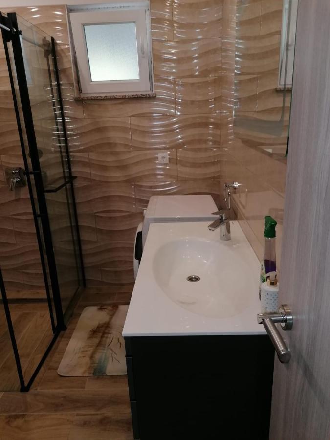Valerija I Joso Apartman *
